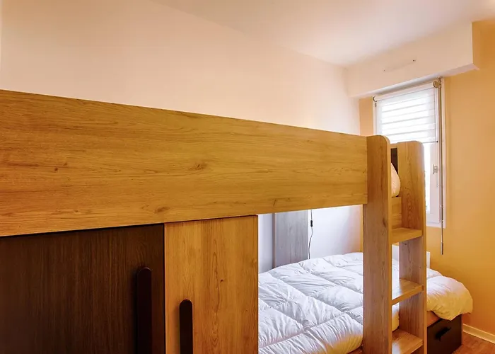 Apartmán Elegant Avec Balcon Vue Et Parking Securise A - Fr-1-788-50 Cabourg