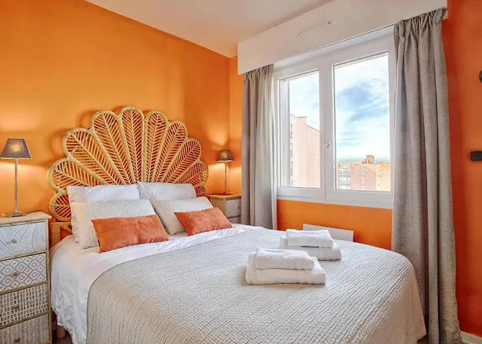 Elegant Avec Balcon Vue Et Parking Securise A - Fr-1-788-50 *