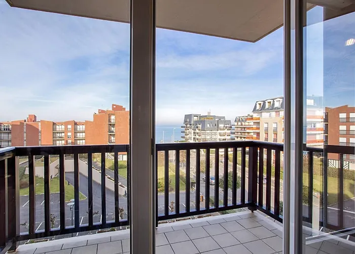 Elegant Avec Balcon Vue Et Parking Securise A - Fr-1-788-50